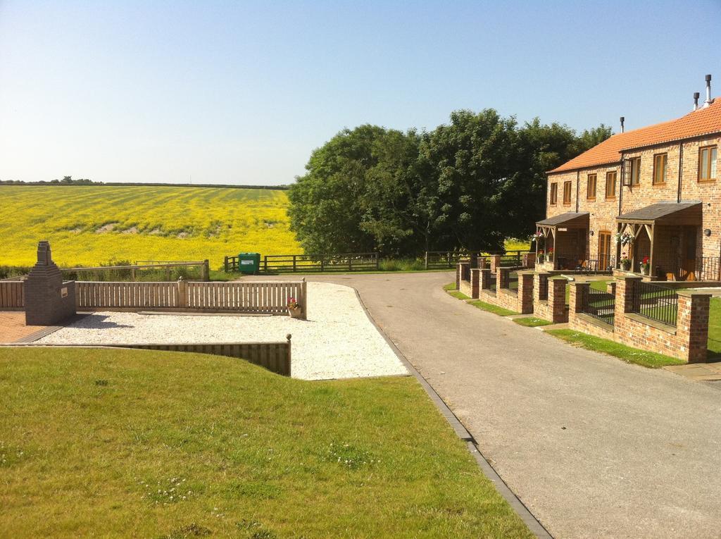 Red House Farm Cottages Beverley Extérieur photo